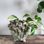 Seafoam 'toadstool' Planter for up to 8cm pots