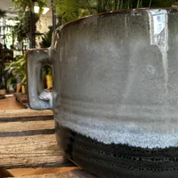 retro glazed blue pot with ears 11cm