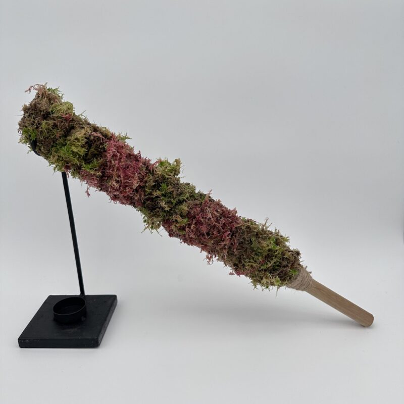 moss-wand-on-stand moss-wand-on-stand