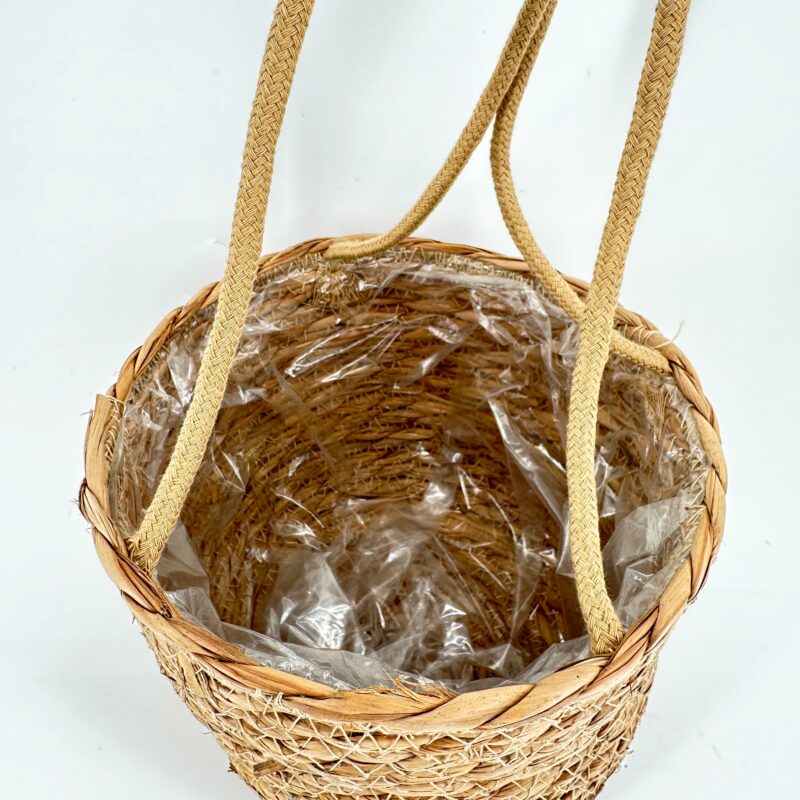 Hanging Rustic Seaweed Natural Basket Planter Natural seaweed basket planter with inner plastic liner and rustic texture
